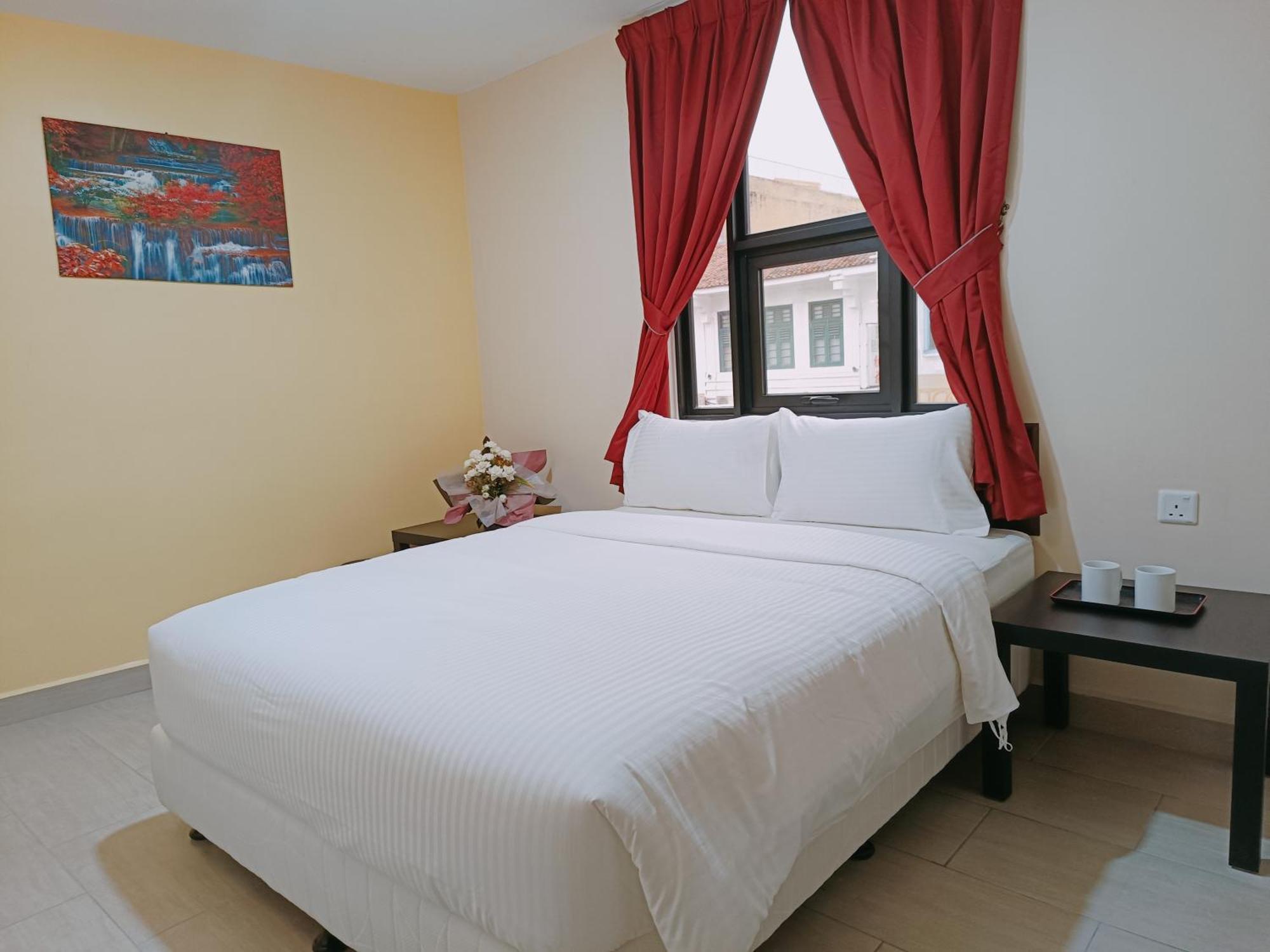Capital O 90897 Island City Hotel George Town Zewnętrze zdjęcie